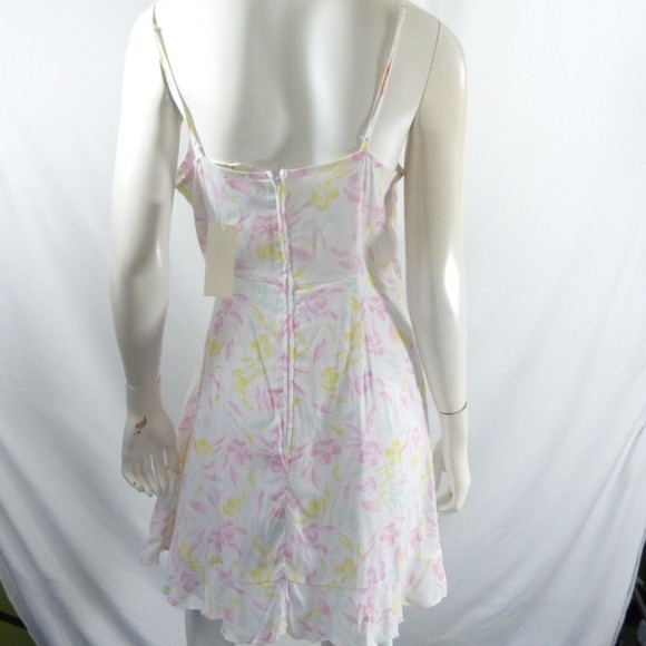 Row A Floral Wrap Dress Size Size L White Ruffle Spaghetti Strap - Picture 11 of 12